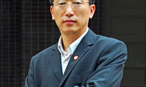 蹲起眼睛发亮头晕咳嗽出汗网- 蹲下一起来头晕眼睛发黑是怎么回事知识,分享蹲下一起来头晕眼睛发黑是怎么回事
